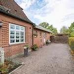 Kompass Oase Burg (Dithmarschen)